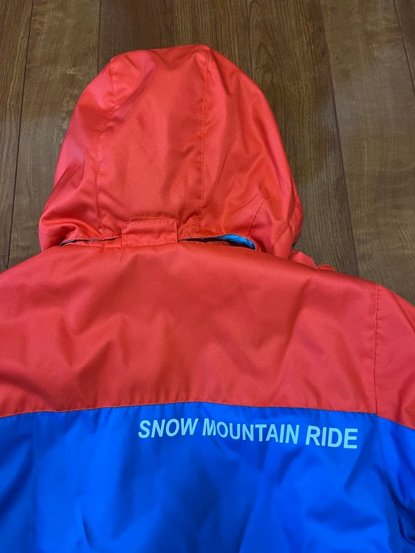 本日限定値下げ❗️美品❣️SＶＥＴ　ＯＮYＯＮＥ　スキーウェア 上下セット160㎝