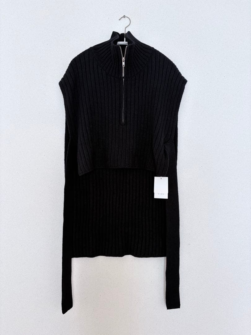 期間限定　値引き！　ETRE TOKYO ハーフジップタートルニットベスト