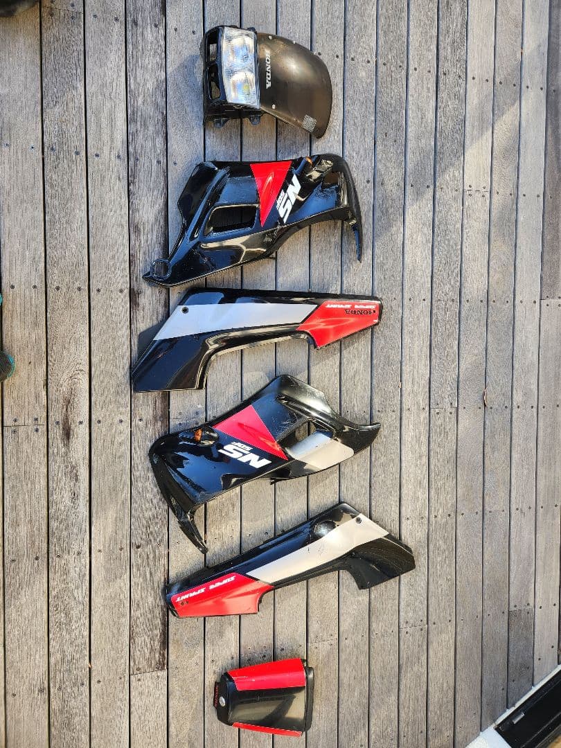 HONDA スーパースポーツ カウルセット　ns50f用 5f レプリカ　外装