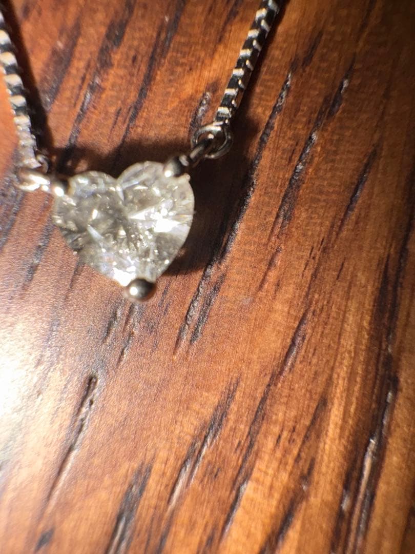 ハート型ダイヤネックレス