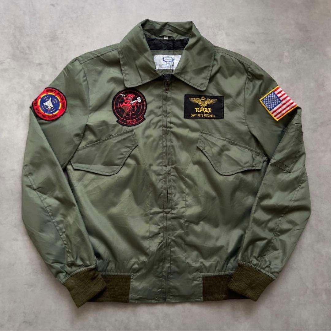 MA-1フライトジャケットTOP GUN風、CWU-36/Pタイプ、ワッペン付き