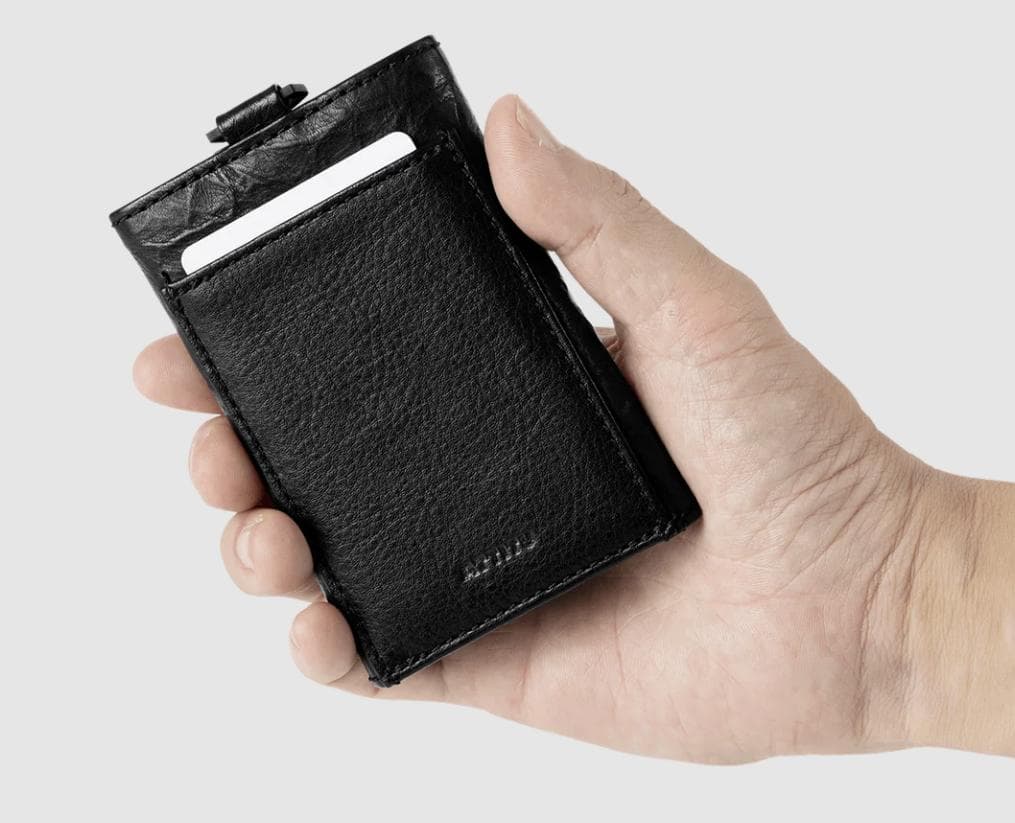 土屋鞄 ATTITU レザーショルダーウォレット