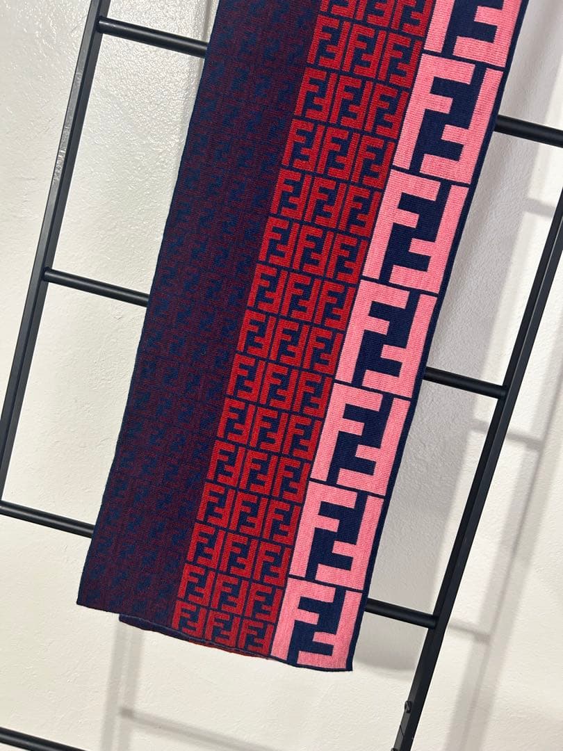 FENDI ロゴマフラー/ズッカ柄/ピンク