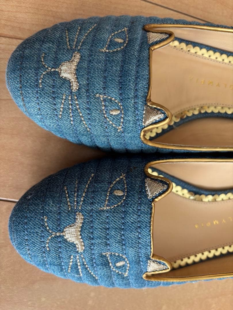 シャルロットオリンピア猫の顔刺繍デニムフラットシューズ