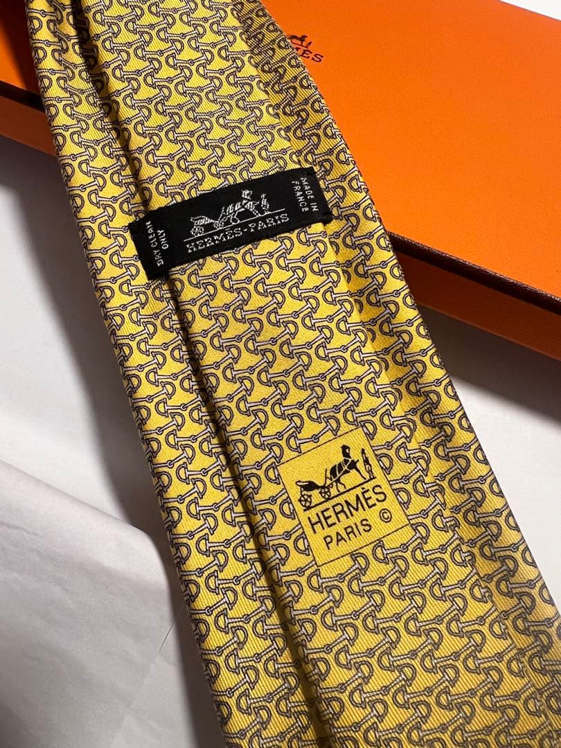 【未使用新品】HERMES イエローゴールドネクタイ
