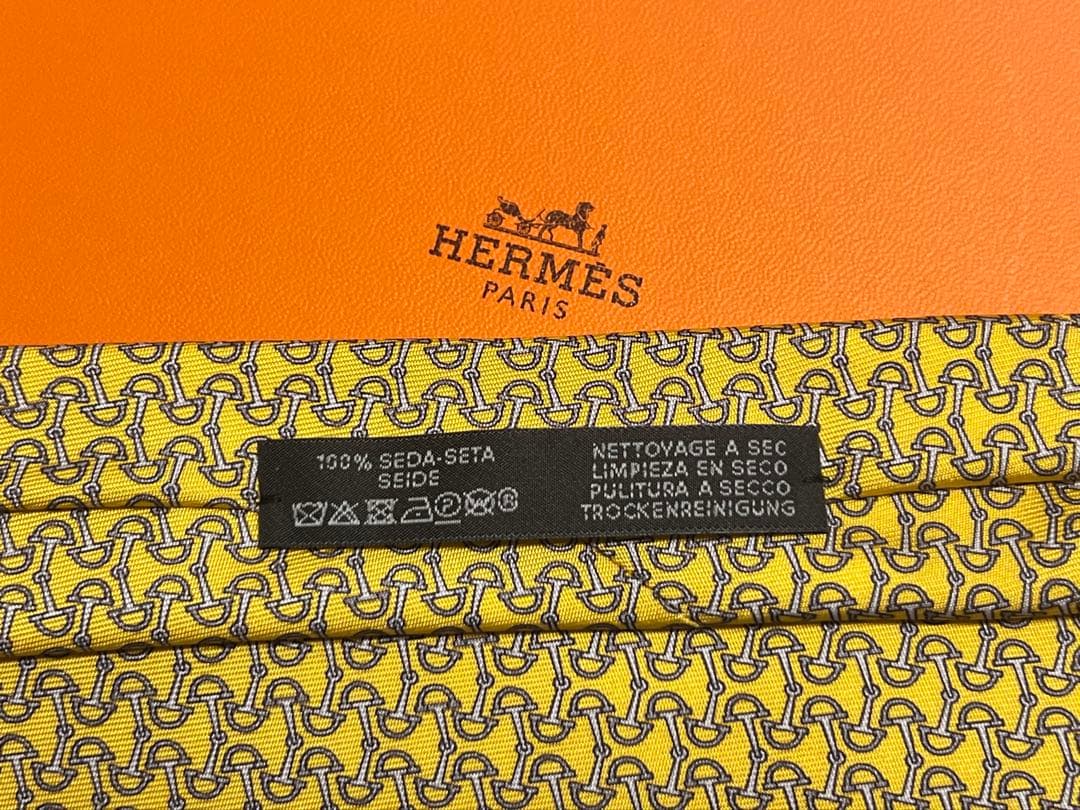 【未使用新品】HERMES イエローゴールドネクタイ