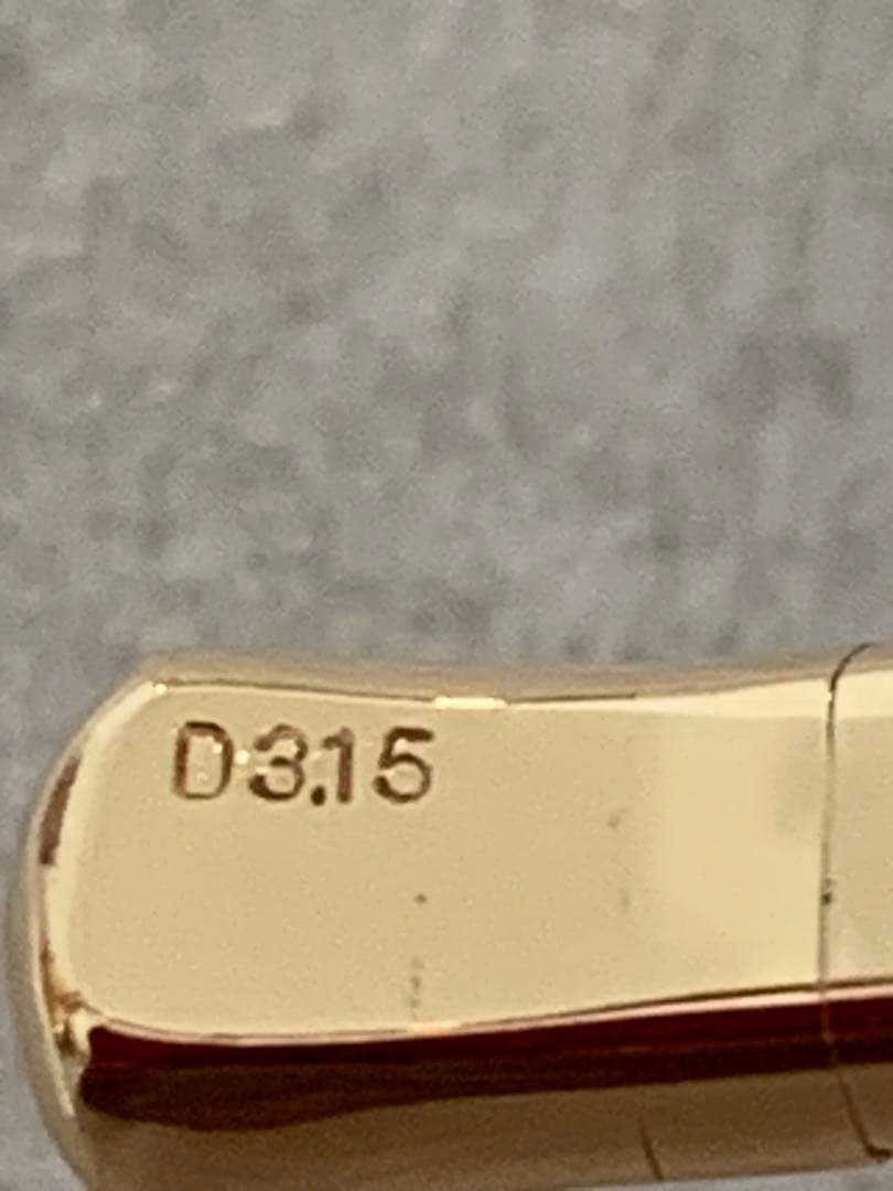 三越宝石サロン　バングル　K18 ダイヤモンド