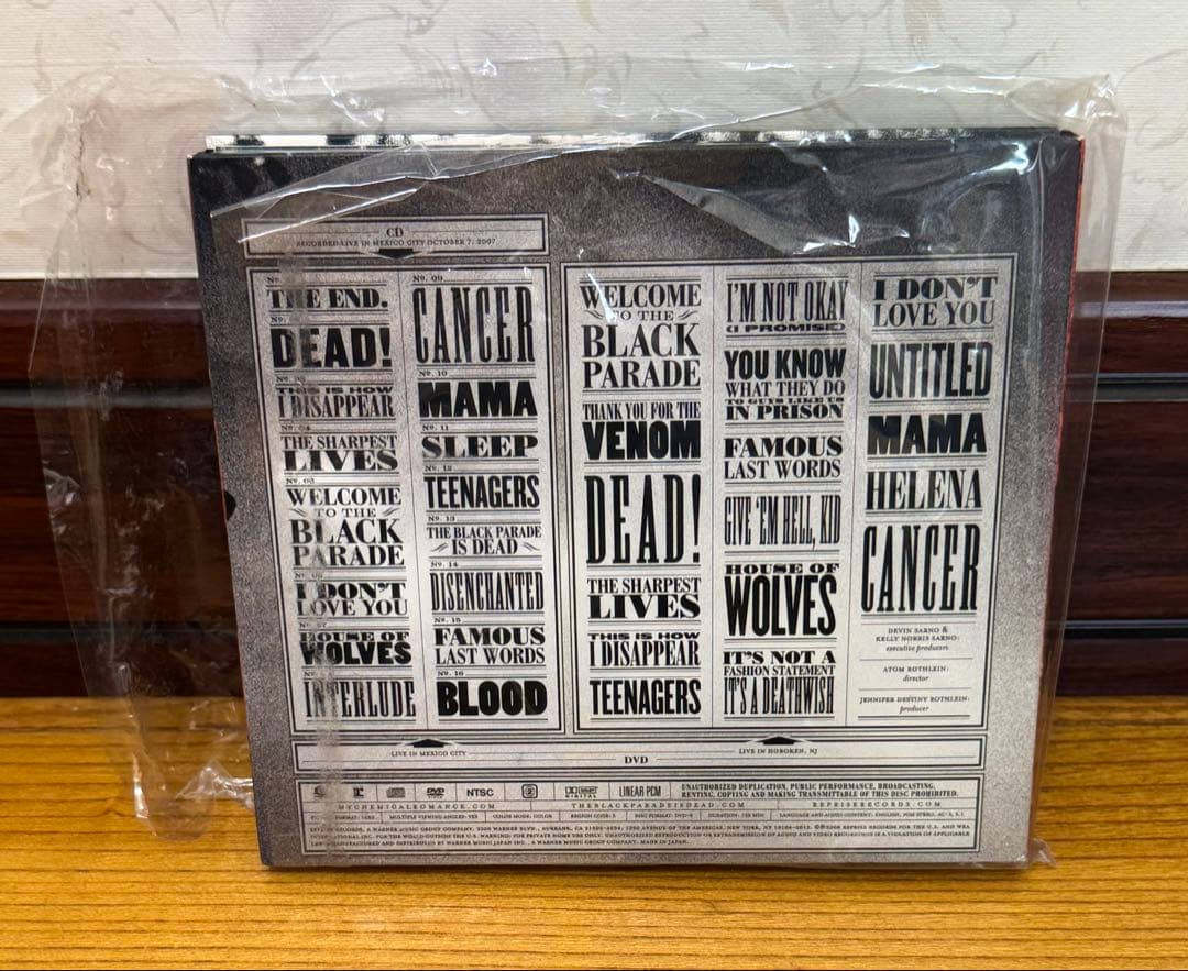 マイ・ケミカル・ロマンス/ ザ・ブラック・パレード・イズ・デッドCD+DVD帯付