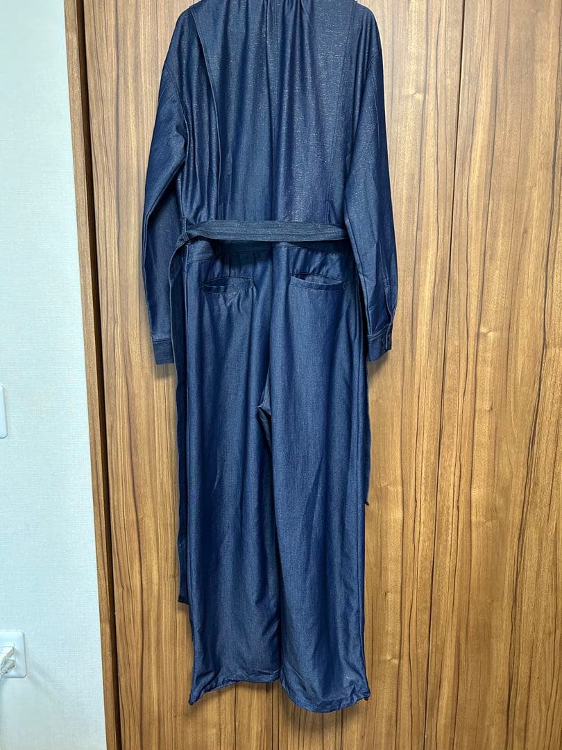 美品★ SHINY DENIM LIKE ROMPERS