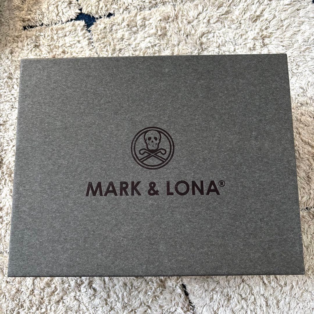 【未使用級✨】マークアンドロナ　スニーカー　シューズ　シルバー　24cm