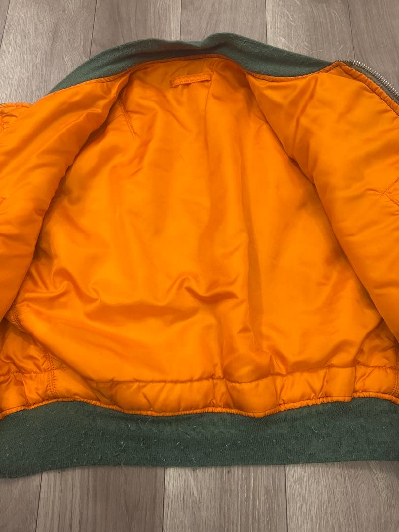 MA-1フライトジャケット オリーブグリーン　アメリカ製 軍放出品