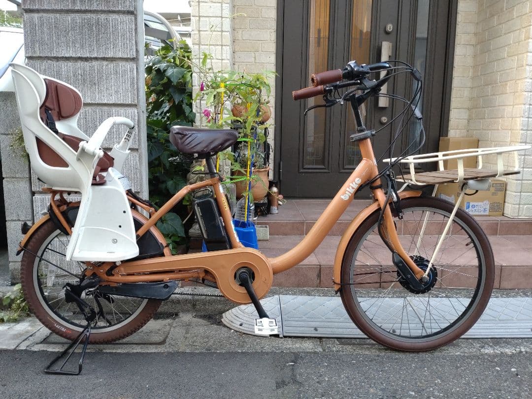 配送可★直接引渡可★カスタム【現行型ビッケモブ】電動アシスト自転車★３人乗子供乗