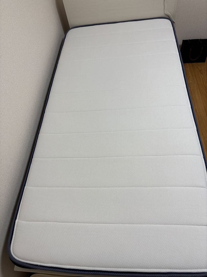 【引取り限定価格】ニトリ　シングルベッドフレーム、マットレスのセット