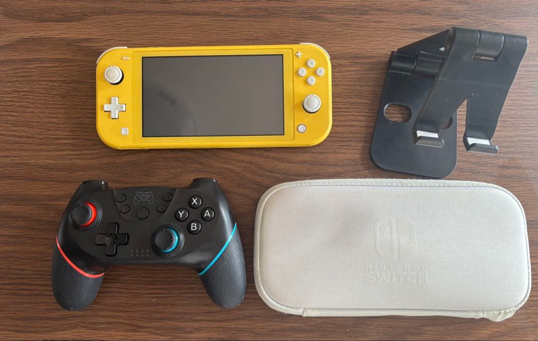 【即決歓迎】Nintendo Switch Lite イエロー 本体 付属品