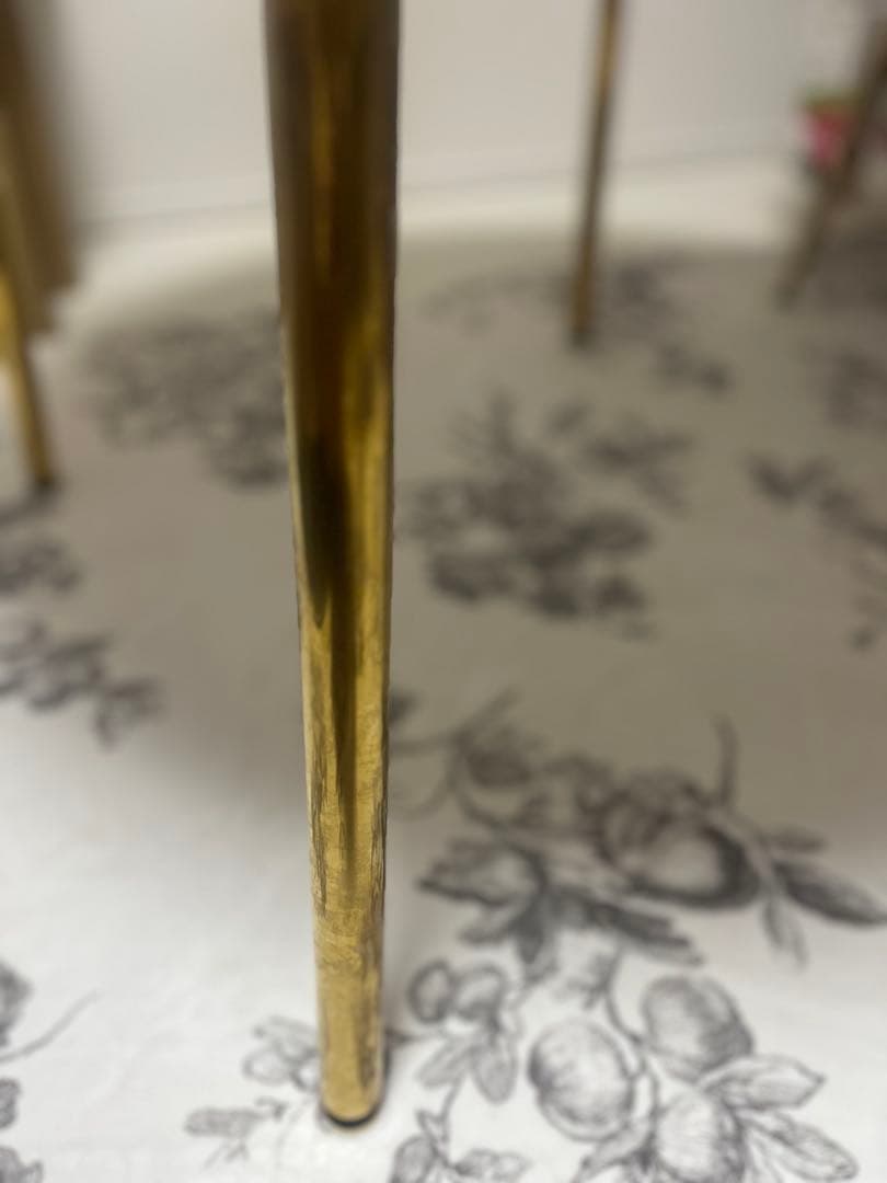 フランフラン ベル ダイニングテーブル　ラウンド80 マーブル×ゴールド