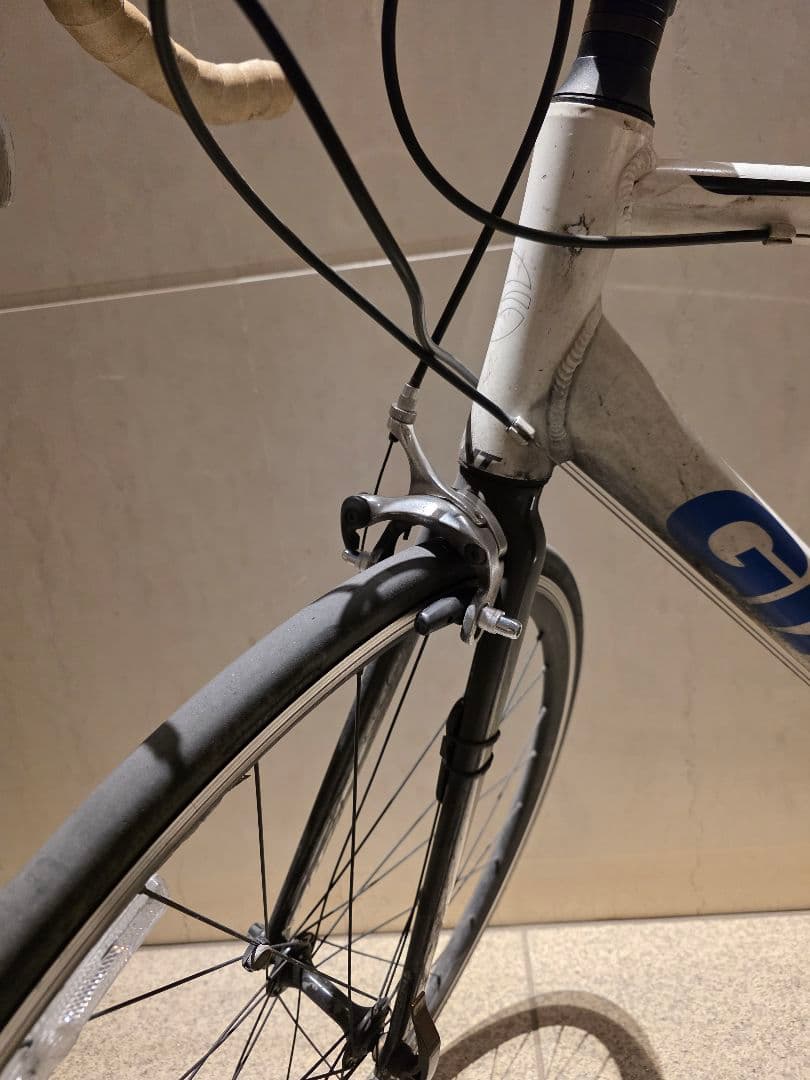 Giant ロードバイク ホワイト OCR Mサイズ