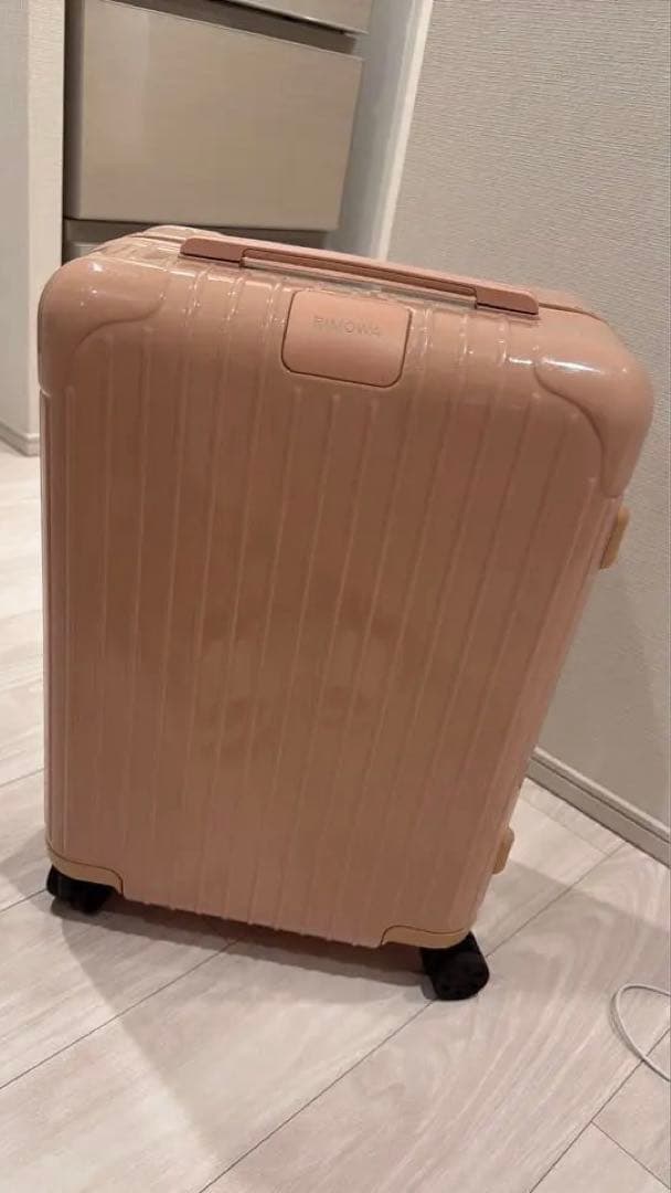 rimowa ピンク キャリーケース