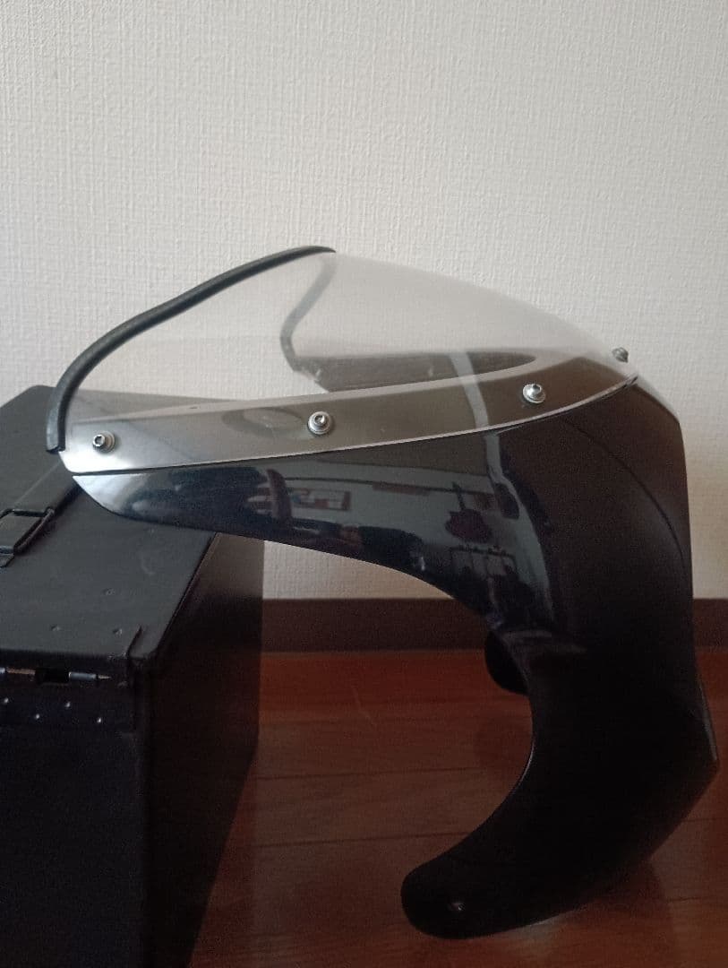 【入手困難】カワサキ純正　エストレヤ用ビキニカウル　純正ステー（黒メッキ）付き