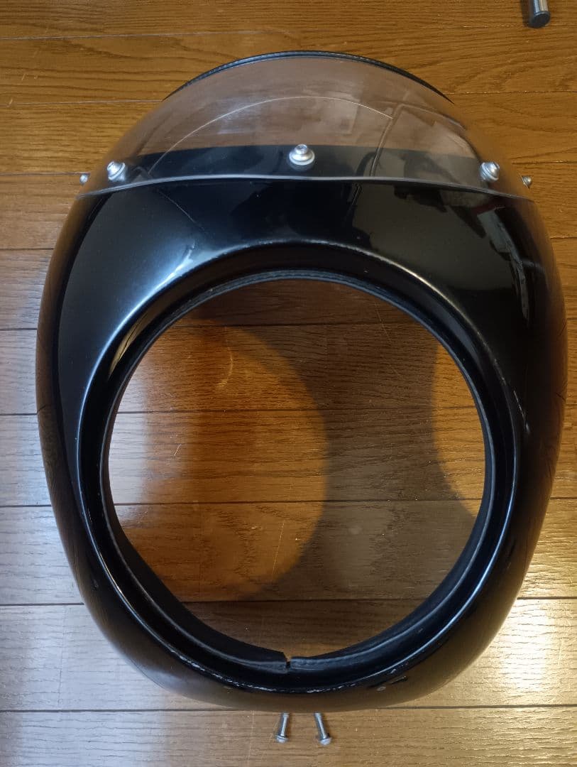 【入手困難】カワサキ純正　エストレヤ用ビキニカウル　純正ステー（黒メッキ）付き