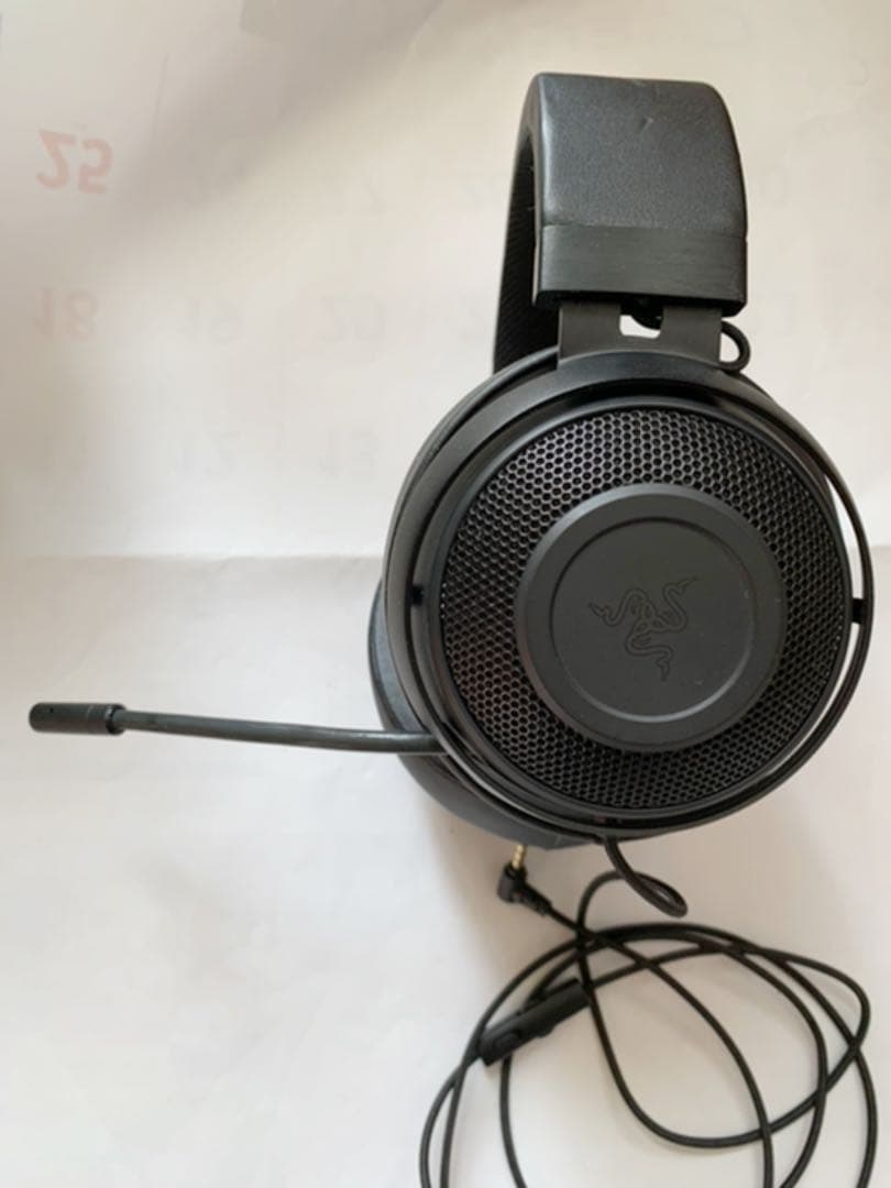 Razer Kraken Pro V2 ステレオ ゲーミングヘッドセット