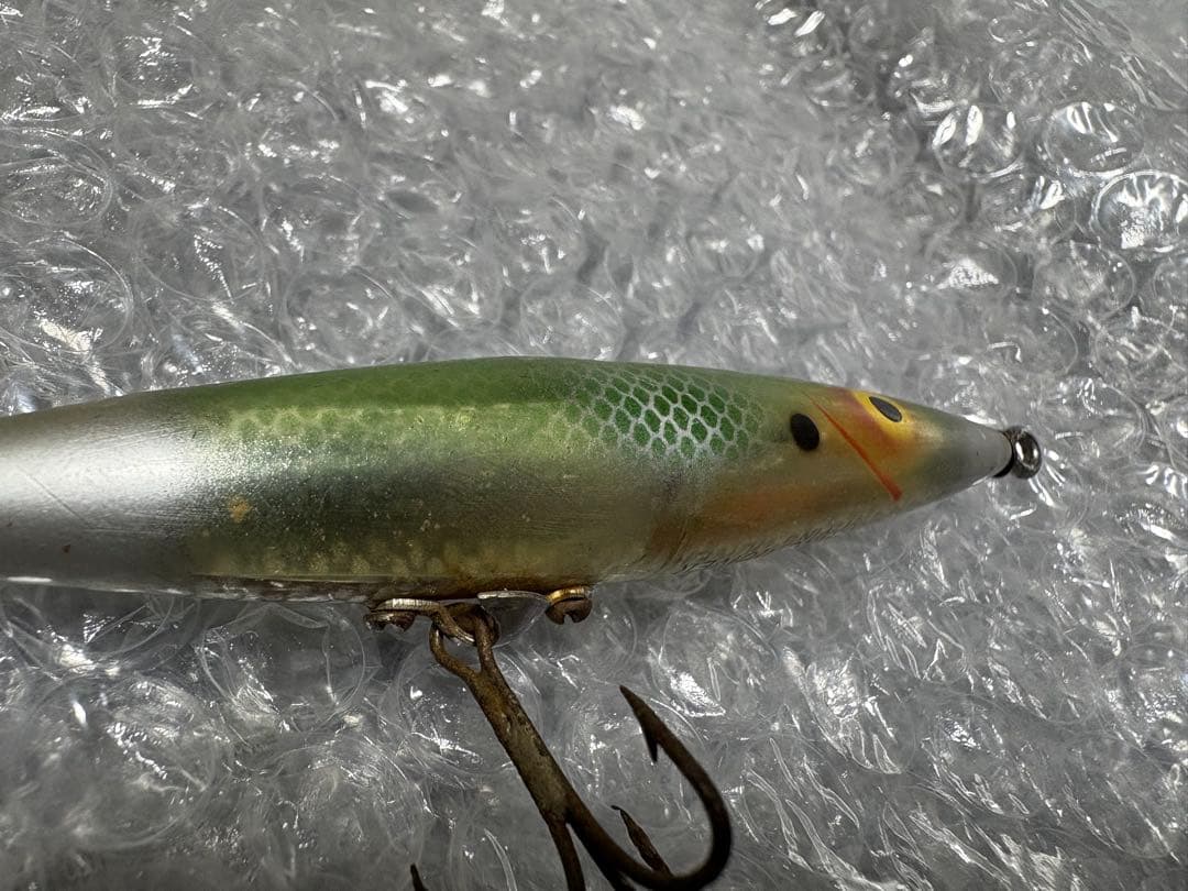 オールドヘドン　ダイイングクイーバー　初期モデル　丸ペラ　イエローアイ　ルアー