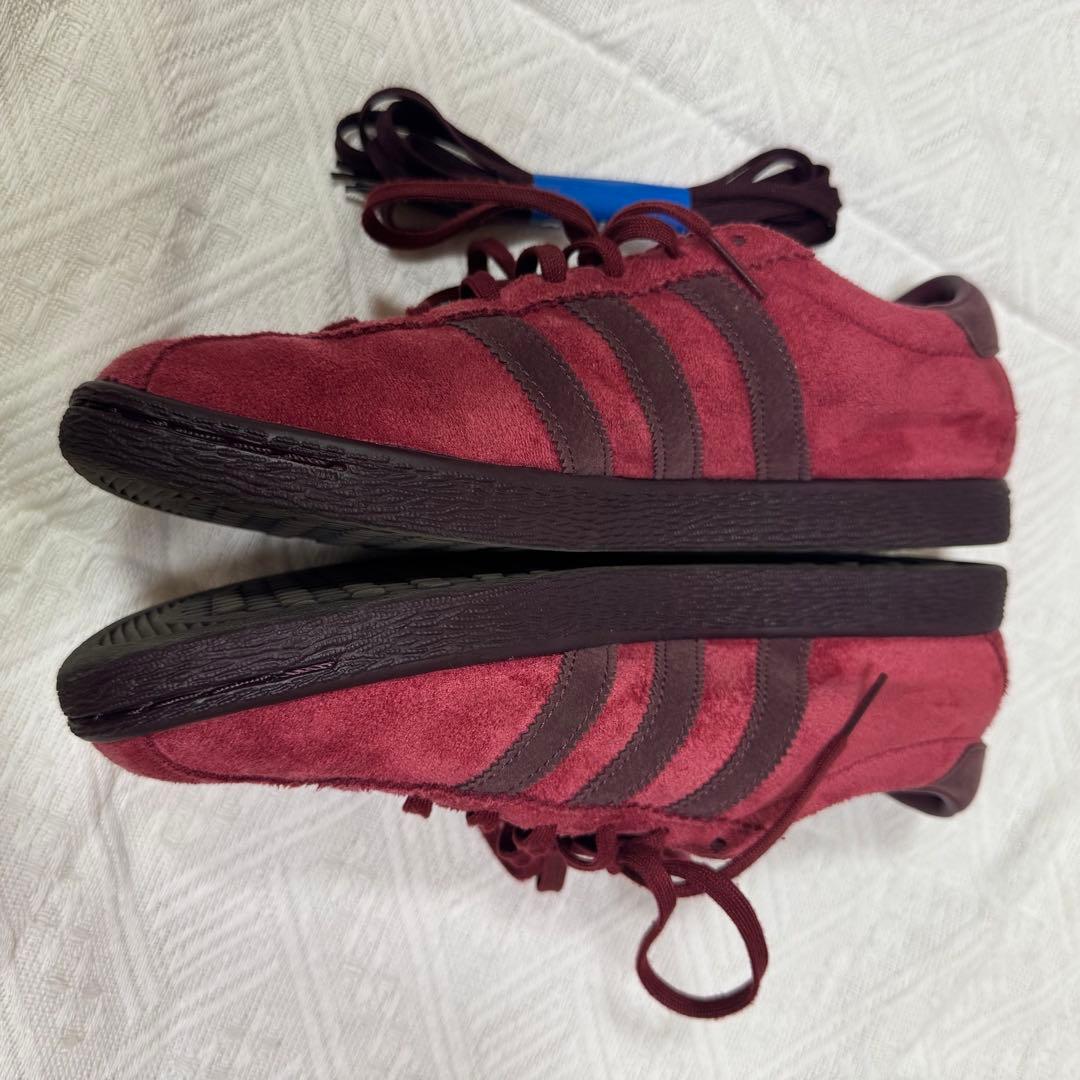 Adidas Tobacco Collegiate Burgundy タバコ