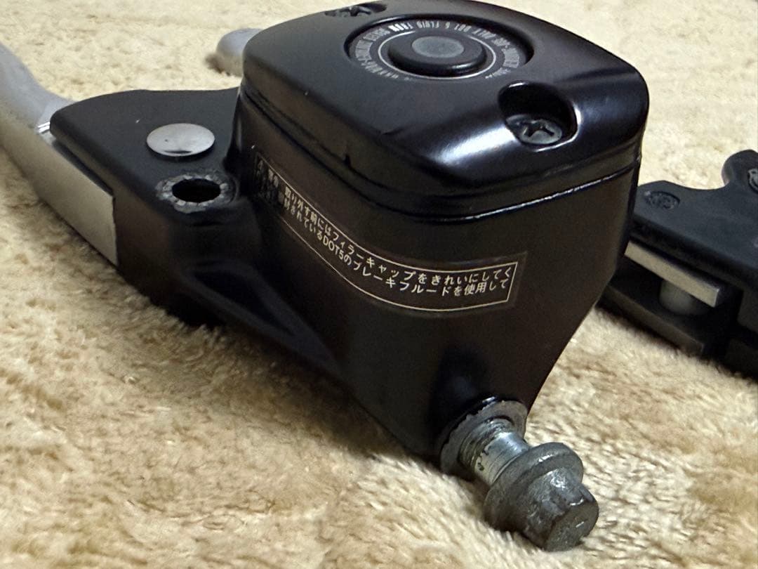 2001年xlh883 クラッチホルダー マスターシリンダーセット 9/16