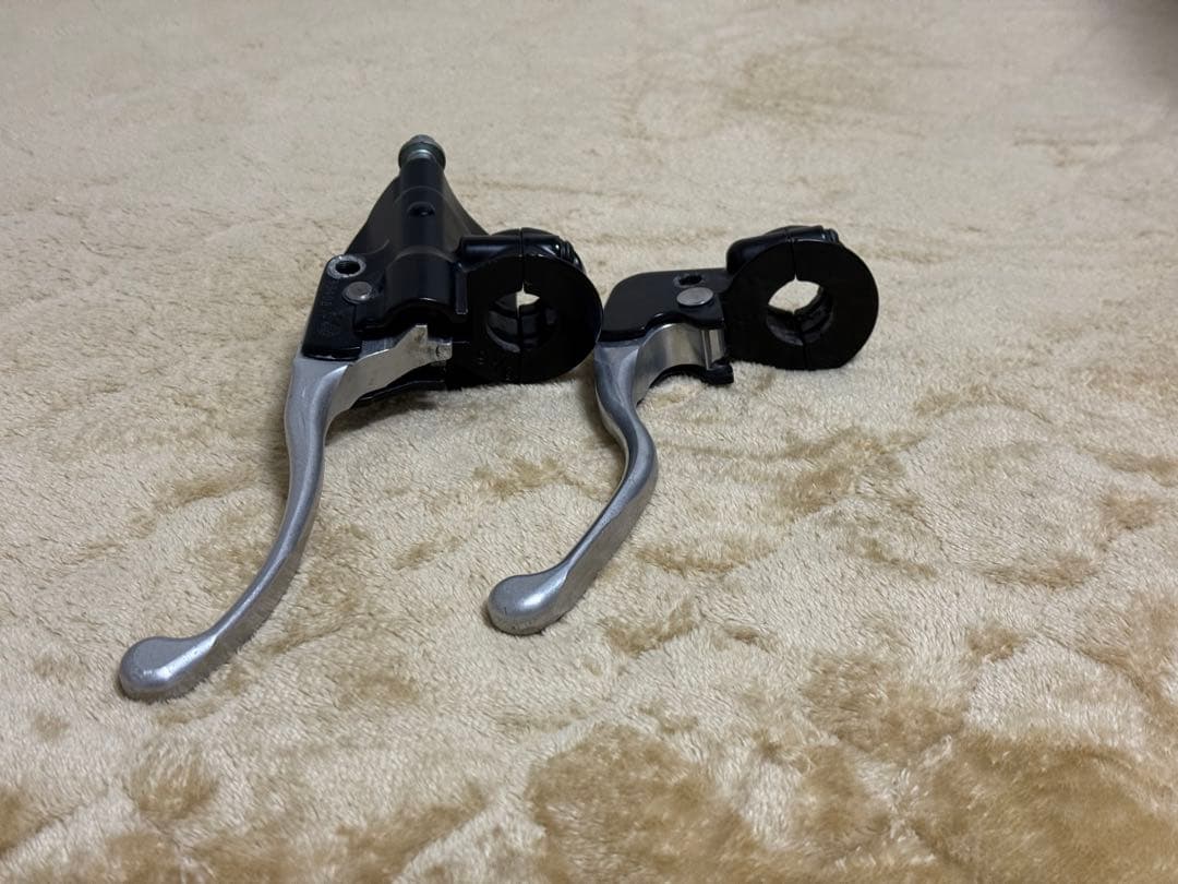 2001年xlh883 クラッチホルダー マスターシリンダーセット 9/16