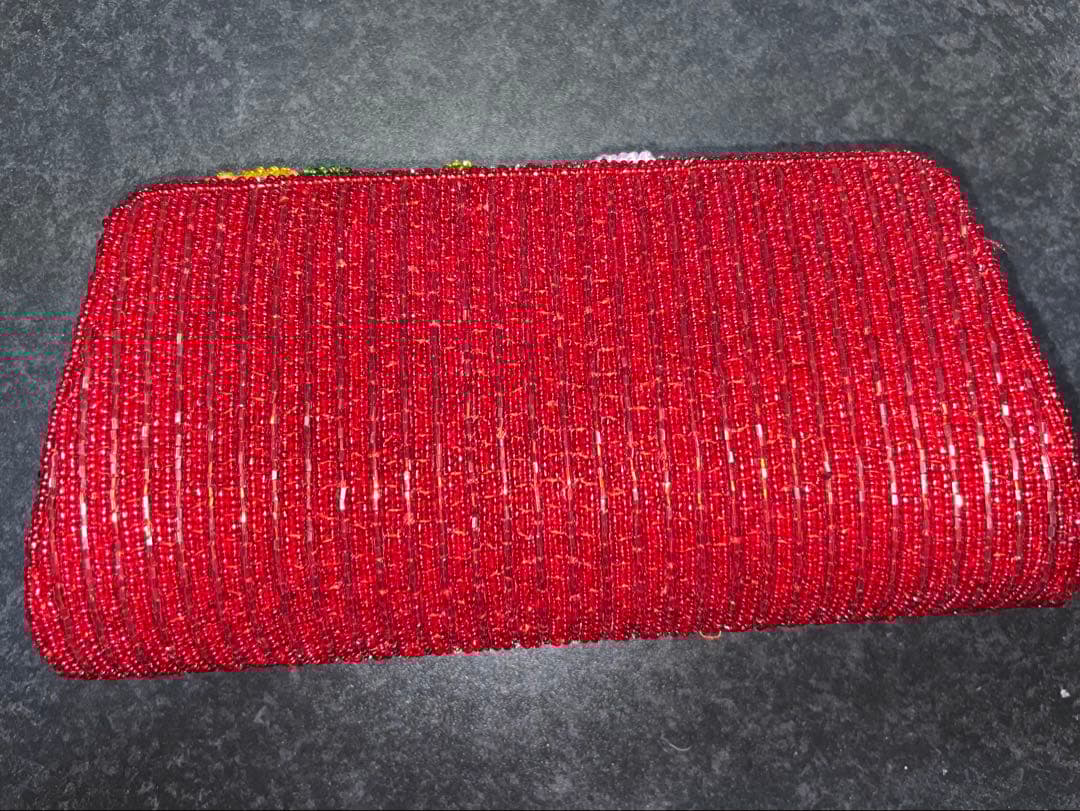 ハローキティ・レトロ クラッチバッグ・ショルダーバッグ【斜めがけ可能】