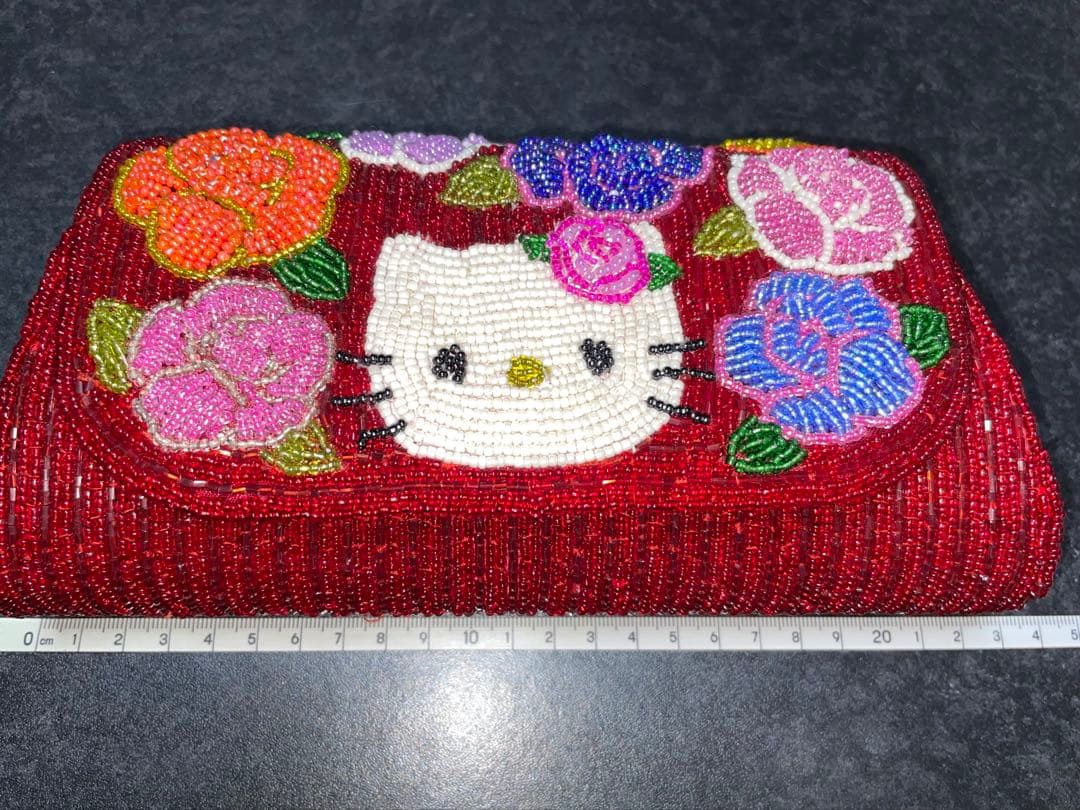 ハローキティ・レトロ クラッチバッグ・ショルダーバッグ【斜めがけ可能】