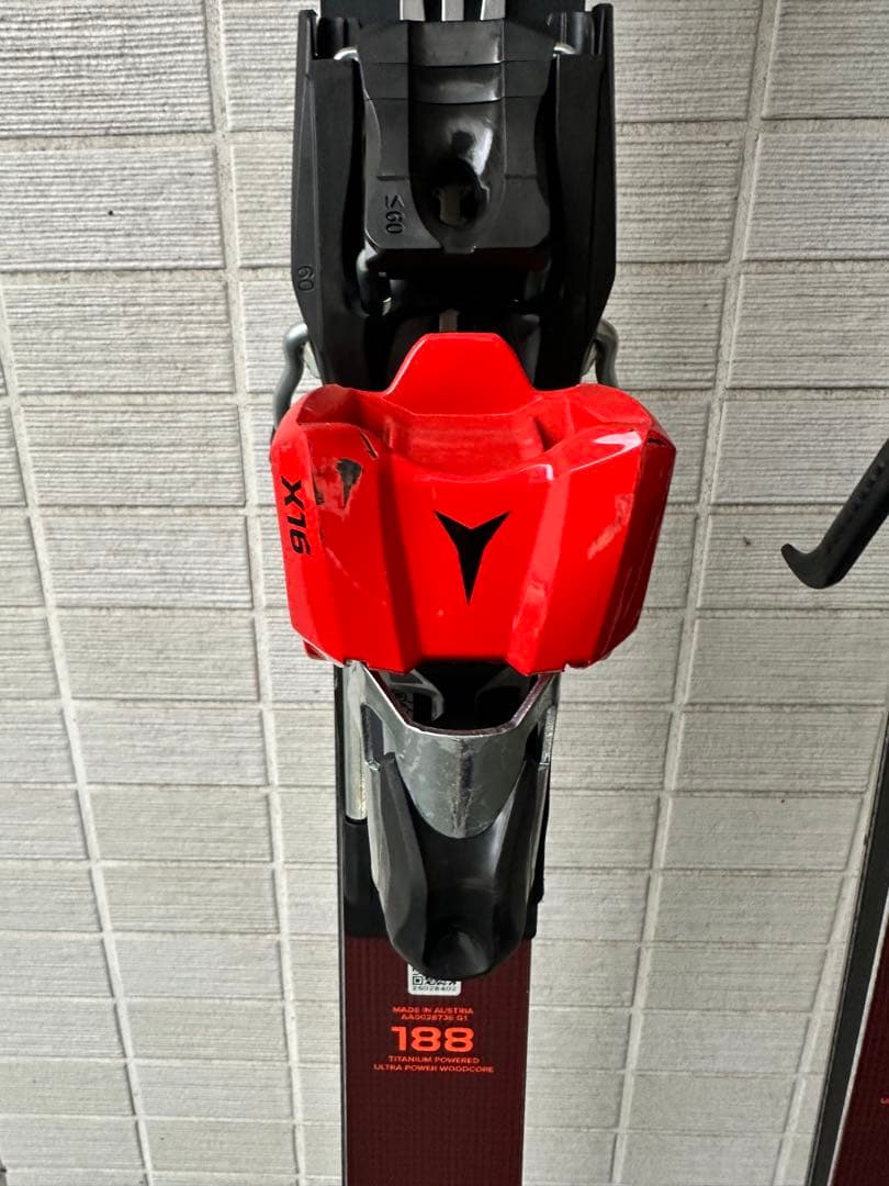 ATOMIC REDSTER G9 FIS 188 R30 ＋ X16 VAR