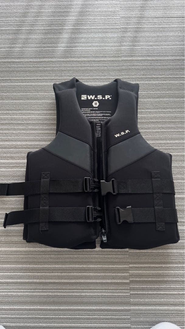 W.S.P. 黒 ライフジャケット　M 未使用