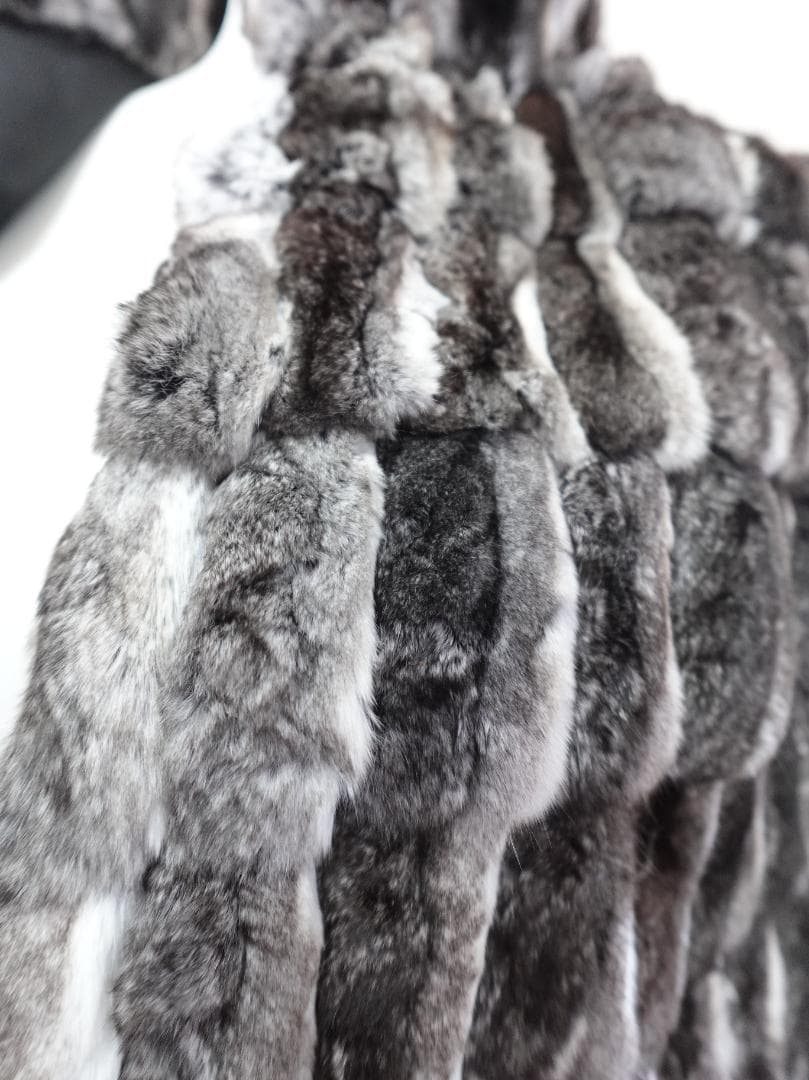 新品同様☆３L　VIOLETA　ファー　ベスト　ラビット系　ビオレッタ