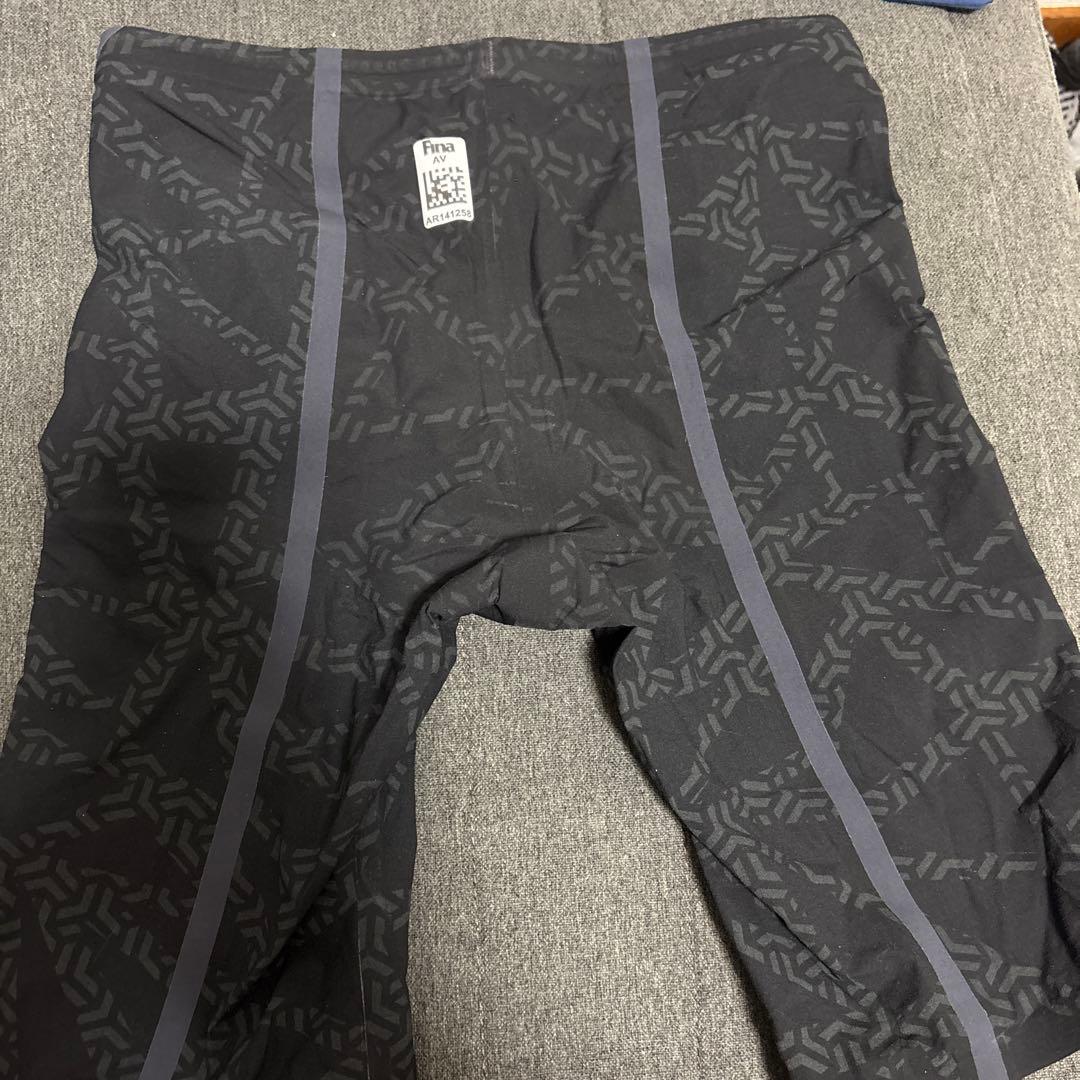 arena 競泳水着 carbon 黒