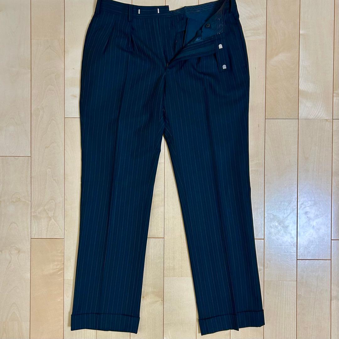 BURBERRY BLACK LABEL ピンストライプスーツ