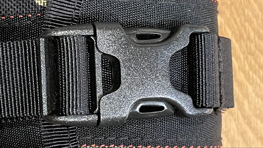 Eyevolサングラス&BRIEFING カモフラージュ サングラスケース