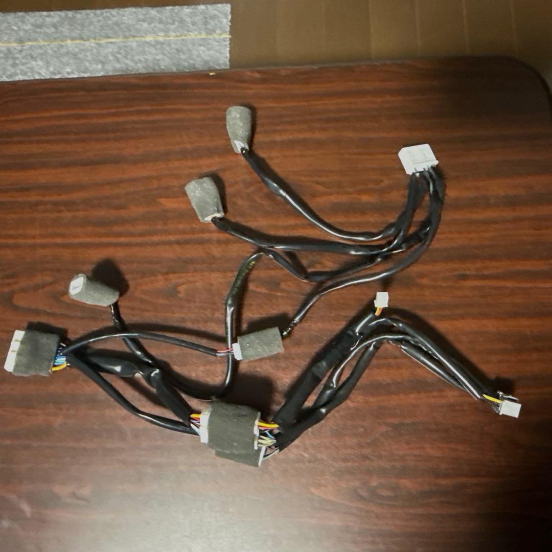 トヨタ純正ナビ　NMZN-Y73D 9インチ