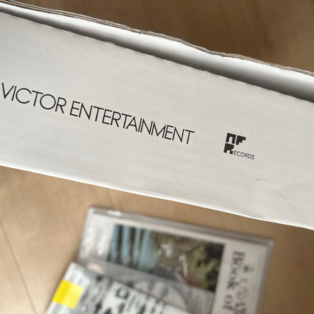 魚図鑑のプレミアムBOX +雑誌2冊付き