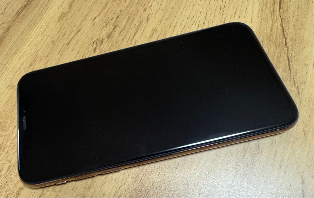 訳あり　iPhone XS 本体 256GB SIMフリー　ゴールド