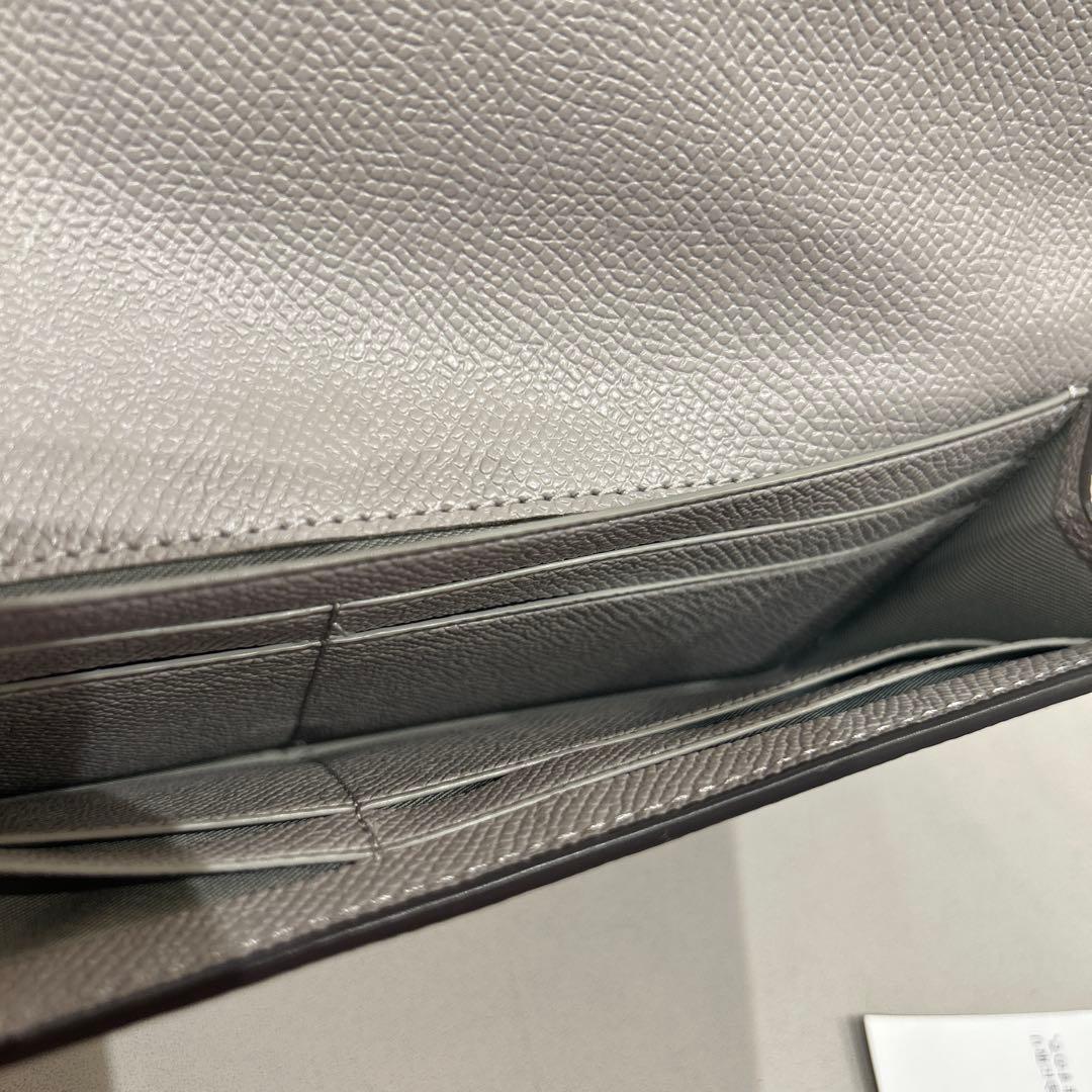 【未使用】コーチレザー長財布　シルバー