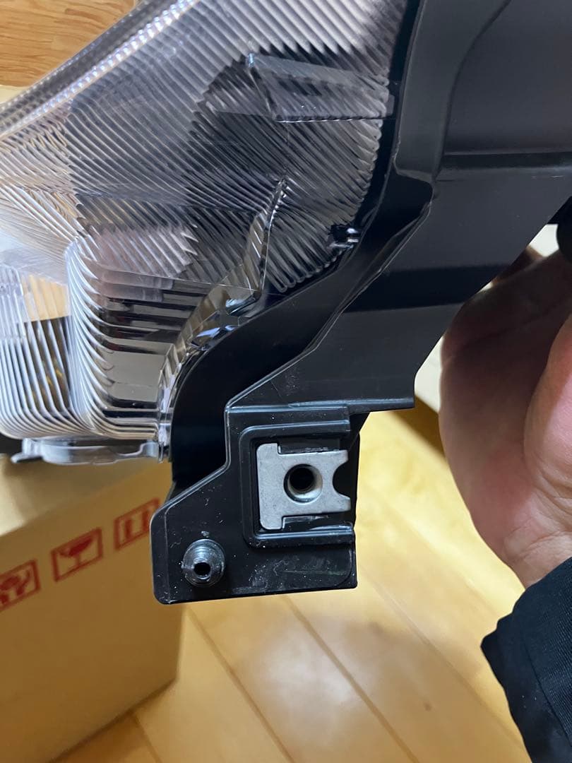 MK94S スペーシア　LEDヘッドライト左右