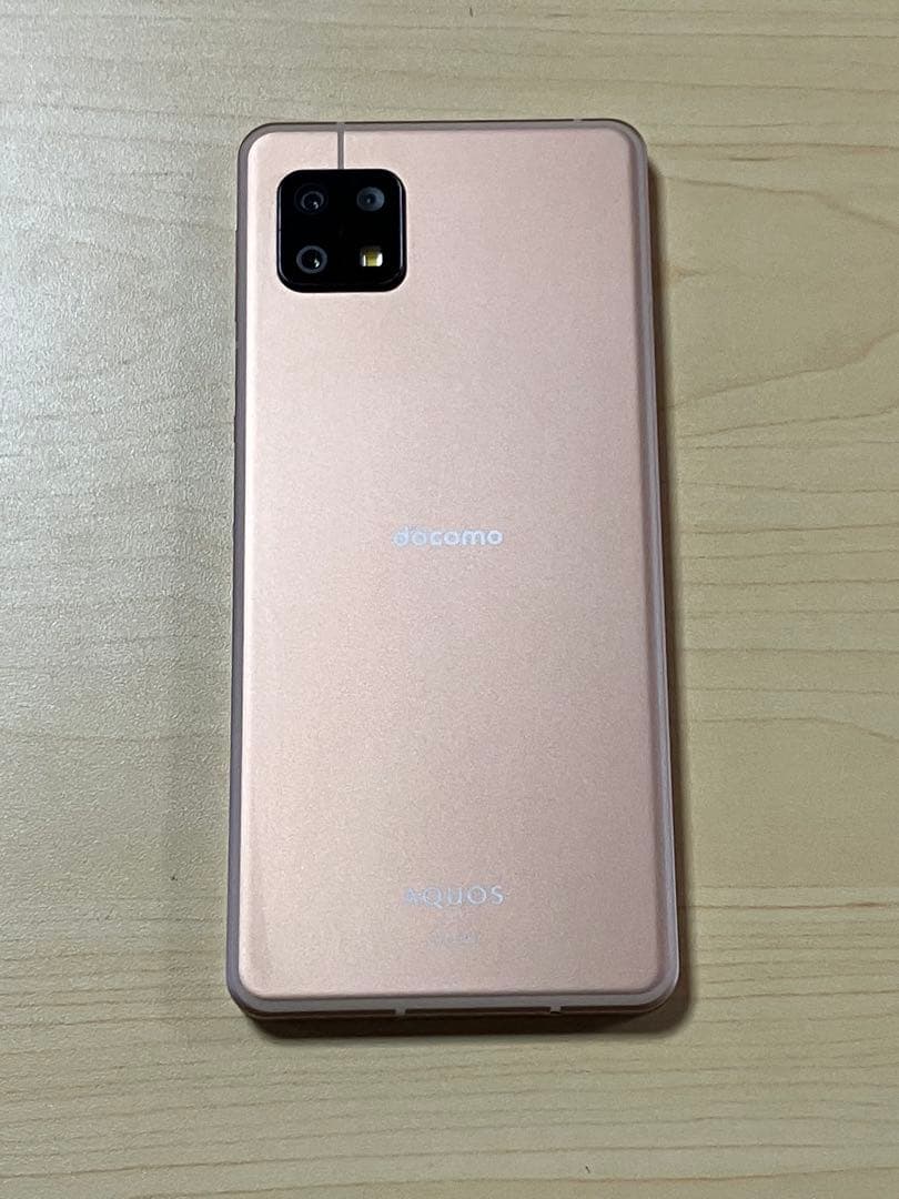 AQUOS sense 6 SH-54B ドコモ SIMフリー U8