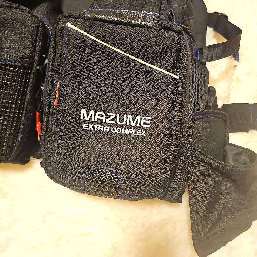 【極美品】マズメ MZXタイドマニアライフジャケットブラック×ブルー