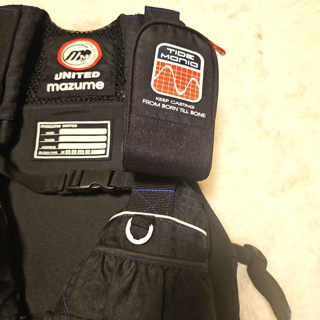 【極美品】マズメ MZXタイドマニアライフジャケットブラック×ブルー