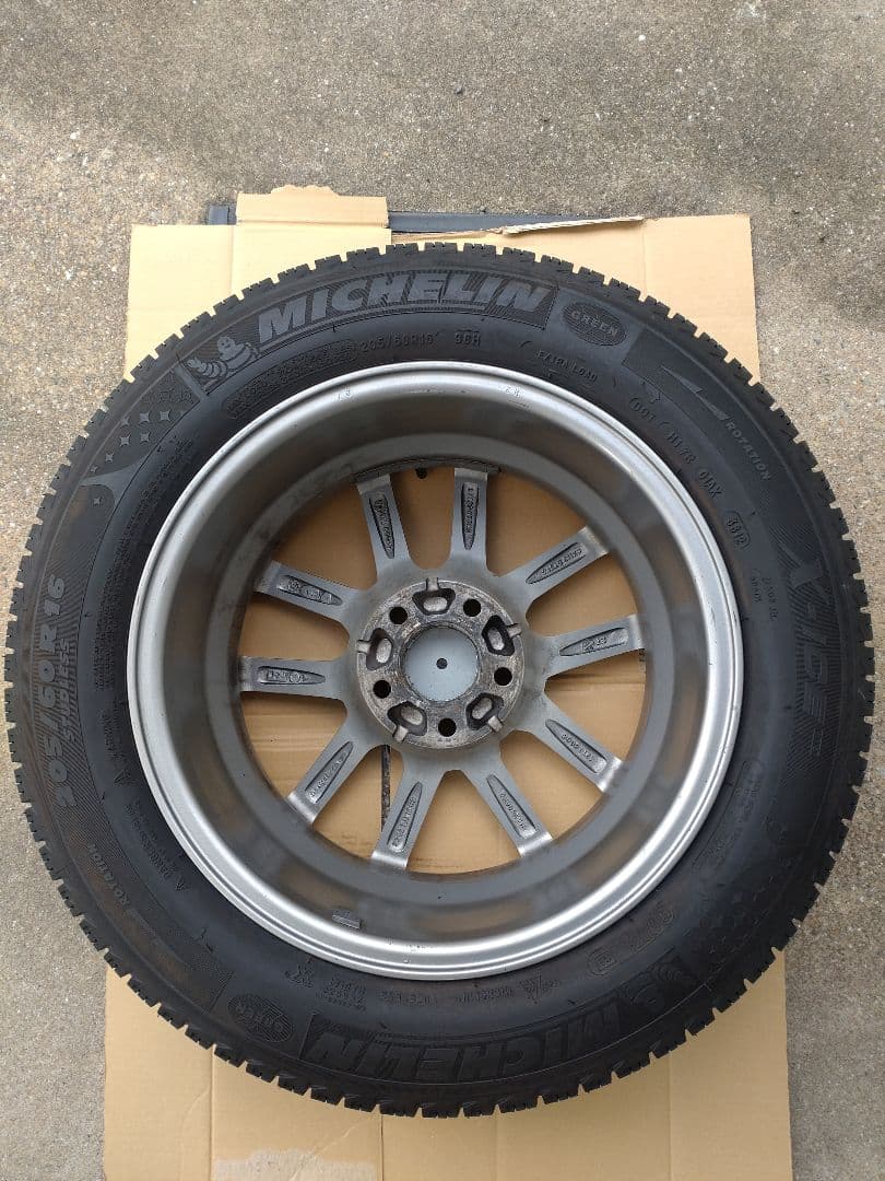 【栄光1/4】スタッドレスタイヤ用アルミホイール　1/4