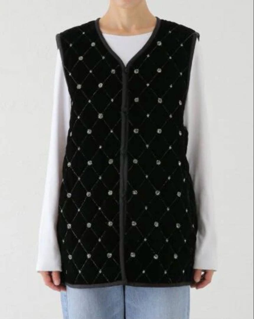 専用　新品Sara Mallika】 ビーズ ベルベット キルティング ベスト