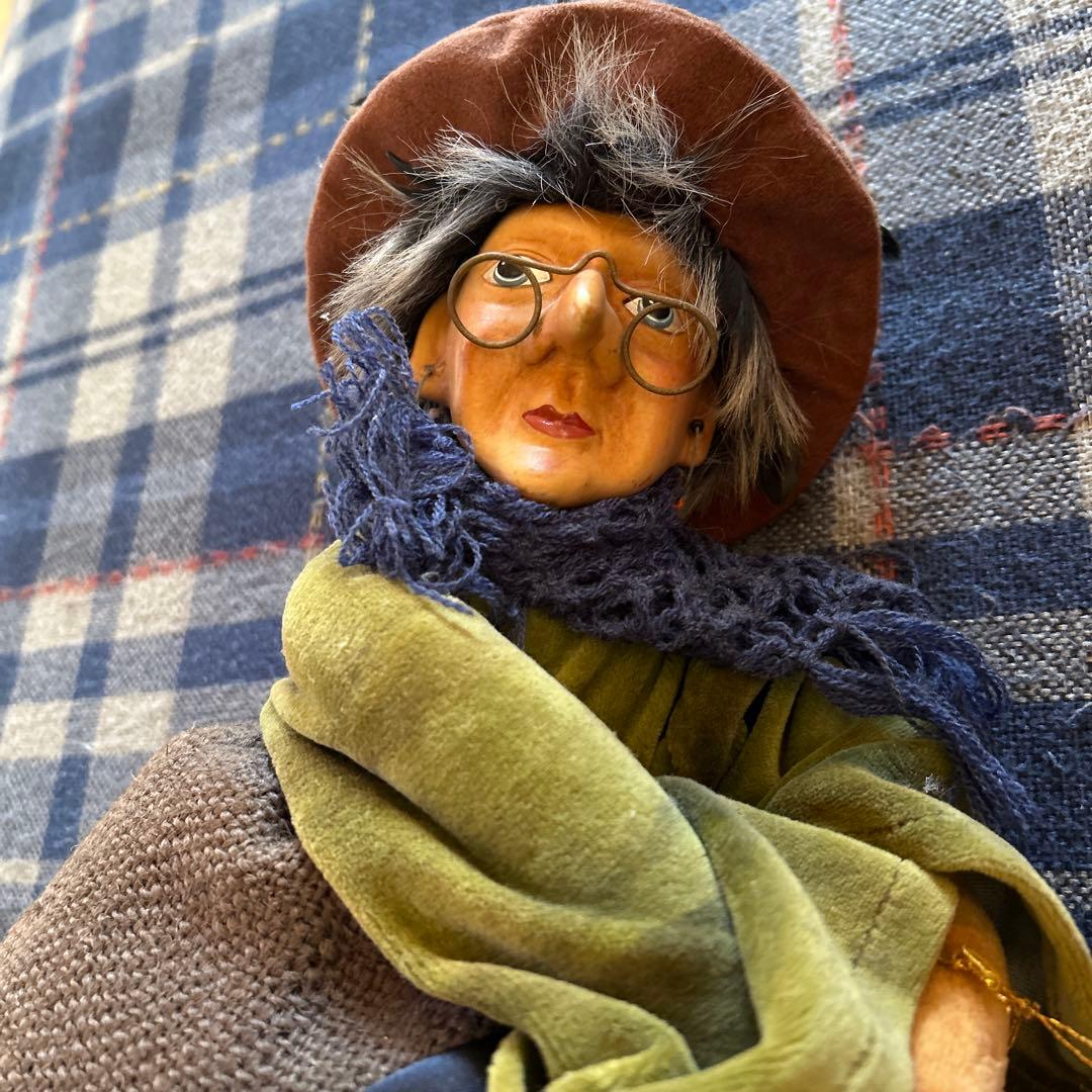 魔女人形　KASMA コレクション 魔除け ハロウィン クリスマス