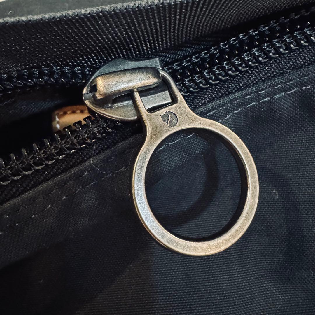 フェールラーベンDUFFEL NO.4 24201 ダッフル ショルダーバッグ