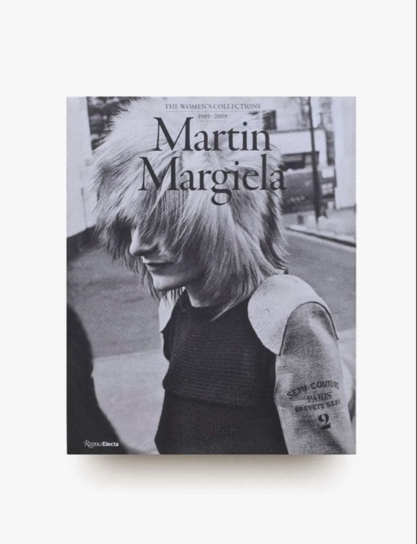 アート・デザイン・音楽 Martin Margiela The Women's Collections