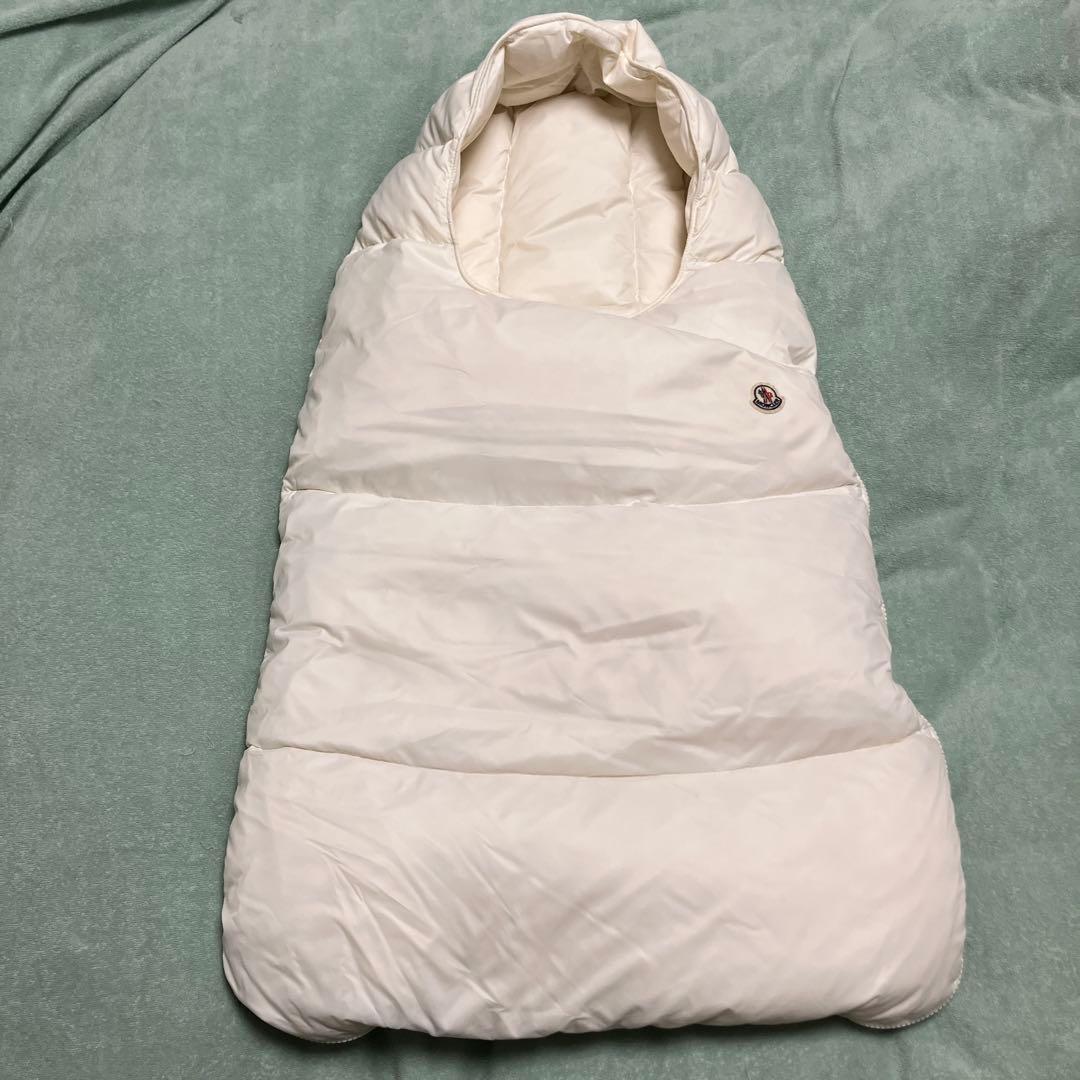 モンクレール　MONCLER おくるみ